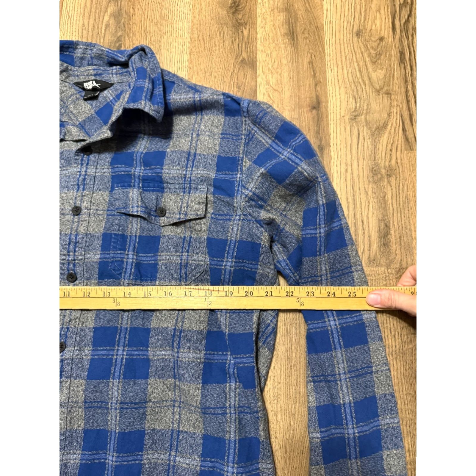 Eddie Bauer Eddie Bauer Shirt Men L Blue Gray Plaid Long Sleeve Button-Up Shirt Size US L / EU 52-54 / 3 - 6 Thumbnail
