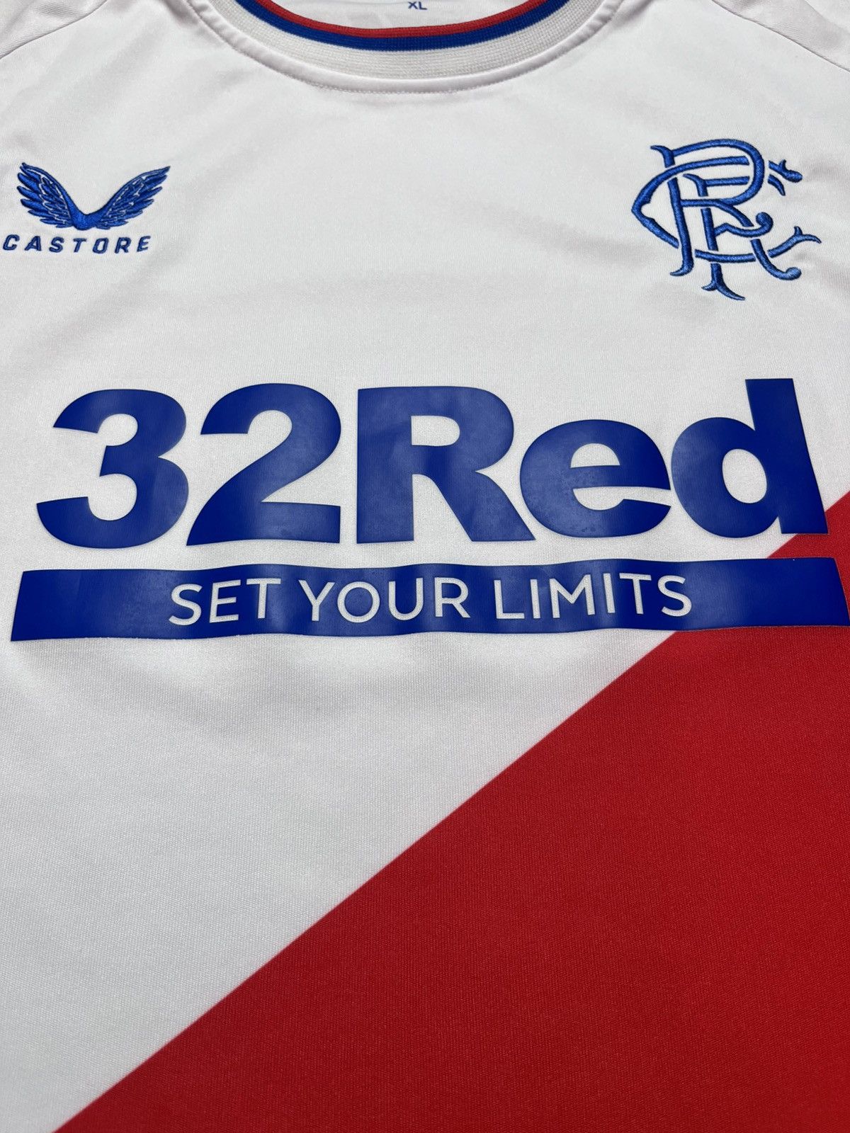 Castore Rare Rangers 2021-2022 Football Jersey Size XL Mens Castore Size US XL / EU 56 / 4 - 6 Thumbnail