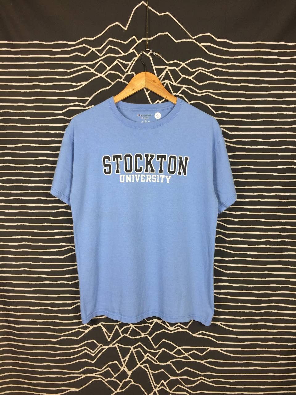 Champion × Vintage Vtg Champion Stockton University Spell Out Tee Size US M / EU 48-50 / 2 - 1 Thumbnail