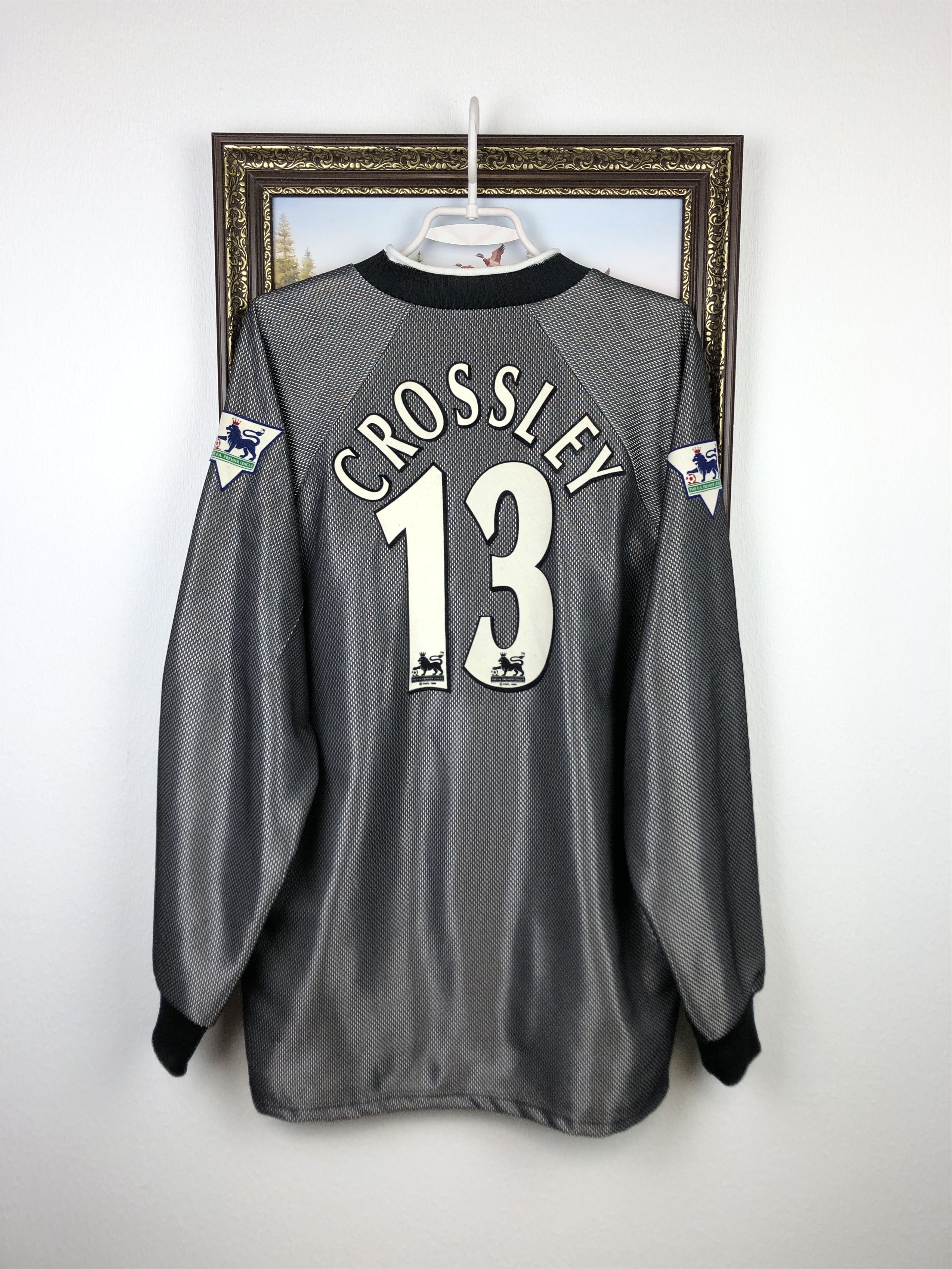 Nottingham Forest football shirt Soccer Crossley Jersey
