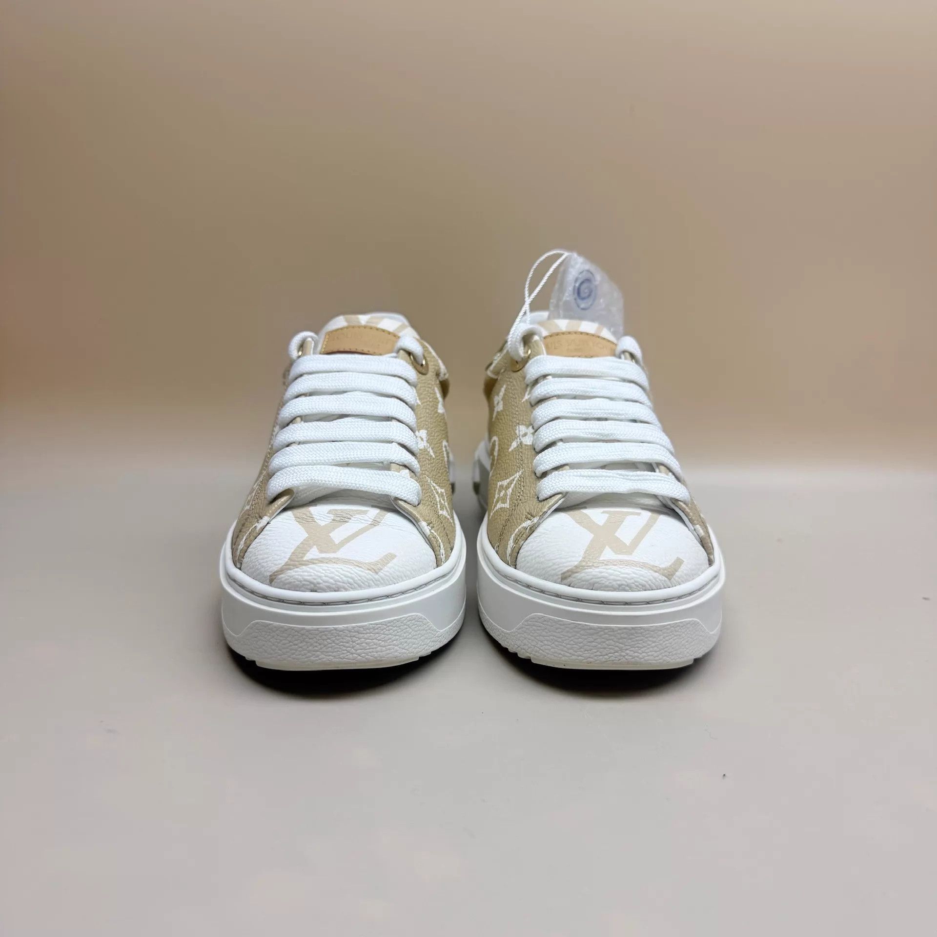 Louis Vuitton LV Time Out Cream Monogram Platform 35 EU 95 New Size US 4.5 / IT 34.5 - 2 Thumbnail