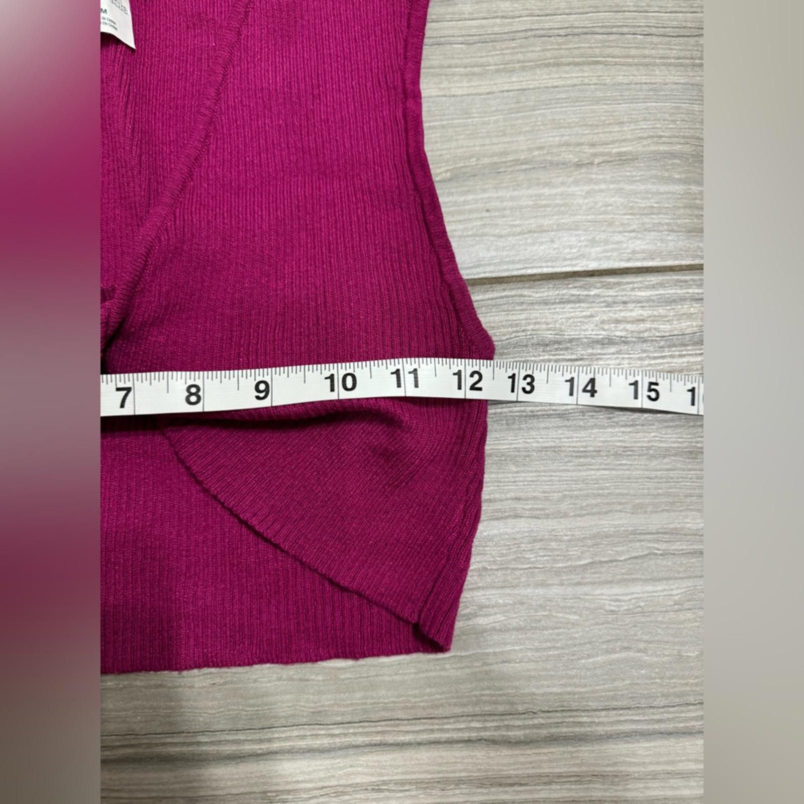 Designer Wild Fable Magenta Knit Crop Vest Sleeveless Tank Top- Sz M Size M / US 6-8 / IT 42-44 - 6 Thumbnail