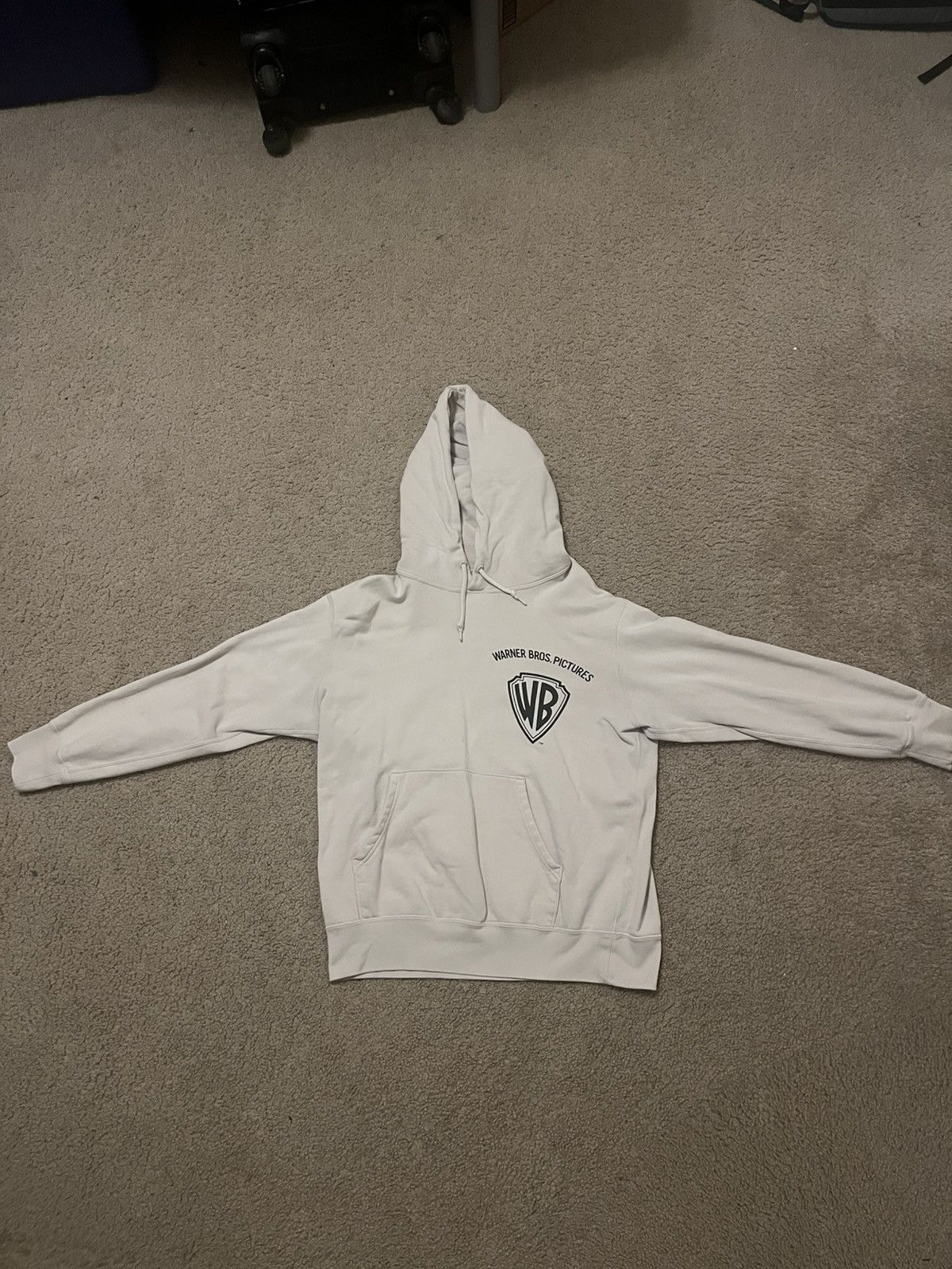 Uniqlo Uniqlo Warner Brothers UT Graphic Hoodie Size US M / EU 48-50 / 2 - 4 Thumbnail