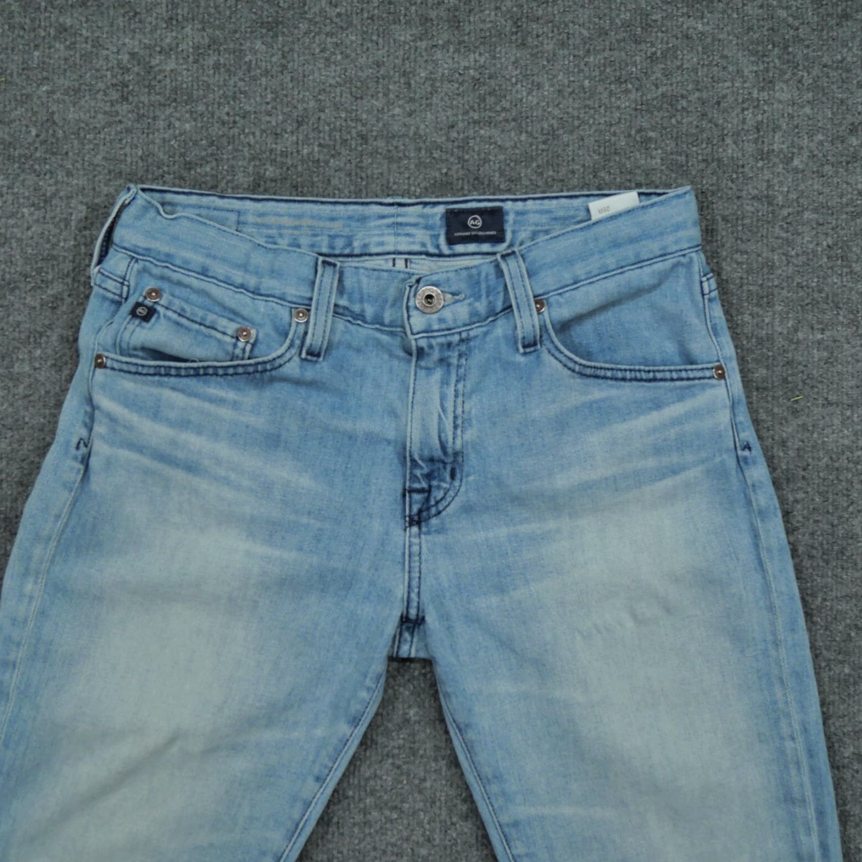 Vintage AG Adriano Goldschmied Jeans Womens 26 Jeans Tapered Light Wash Blue 26 Regular Stretch Pockets Cotton Blend Denim Adult Womens Size 26" / US 2 / IT 38 - 2 Thumbnail