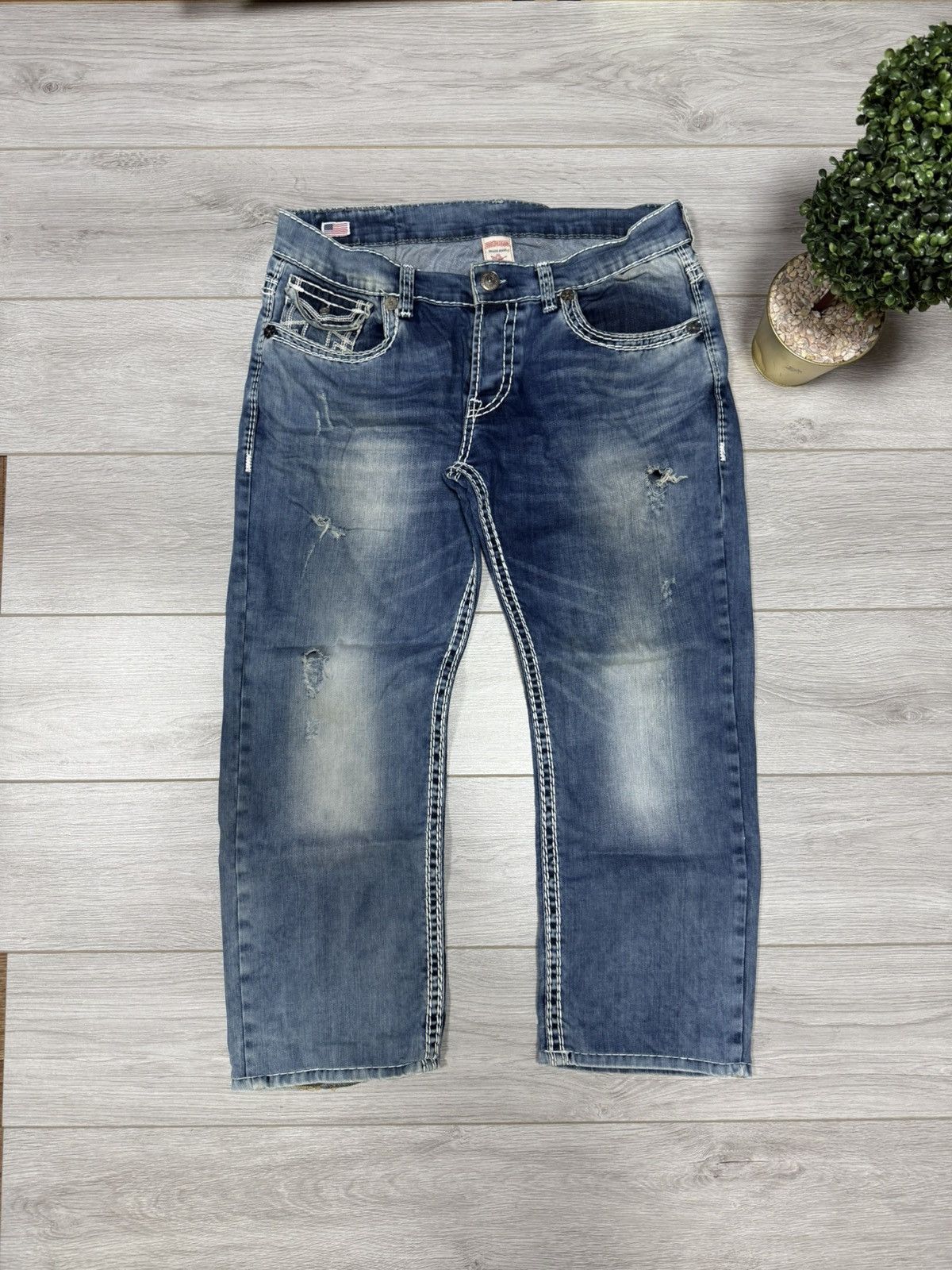 True Religion True Religion horse shoe stitched USA jackson distress jeans Size US 38 / EU 54 - 2 Thumbnail