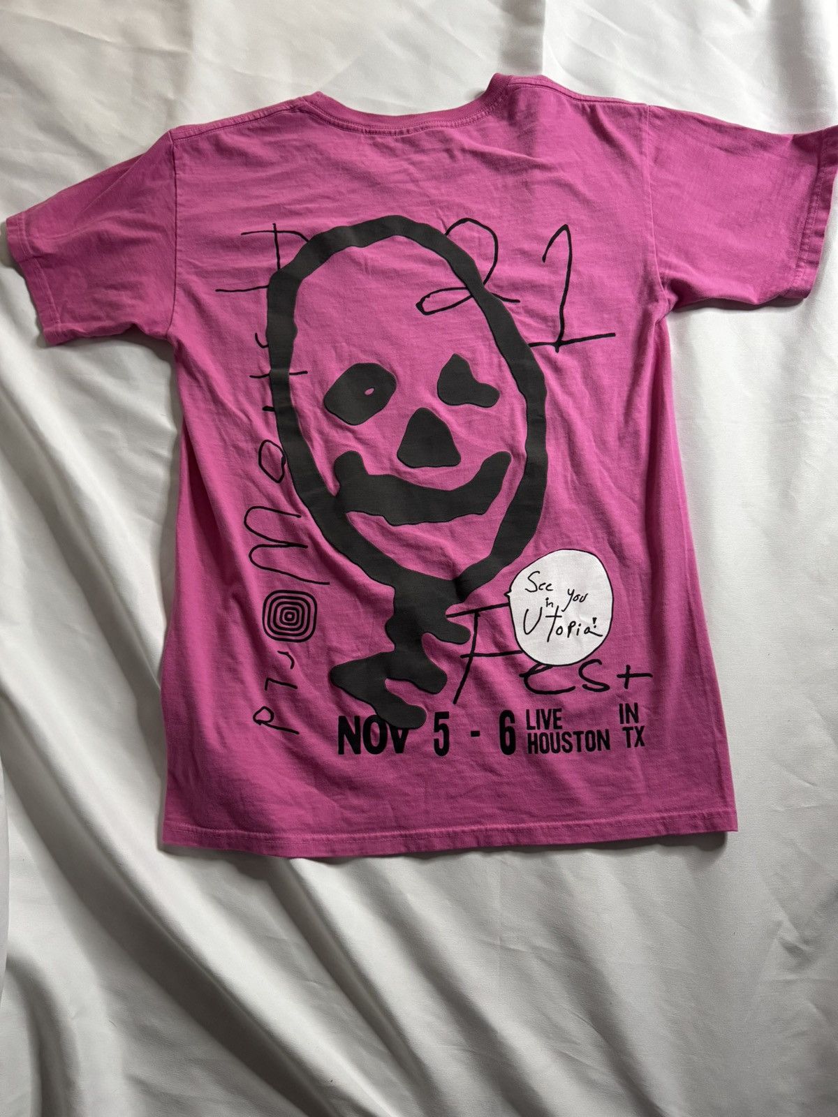 Travis Scott Authentic pink 2021 Travis Scott Astroworld festival T-shirt Size US M / EU 48-50 / 2 - 2 Thumbnail