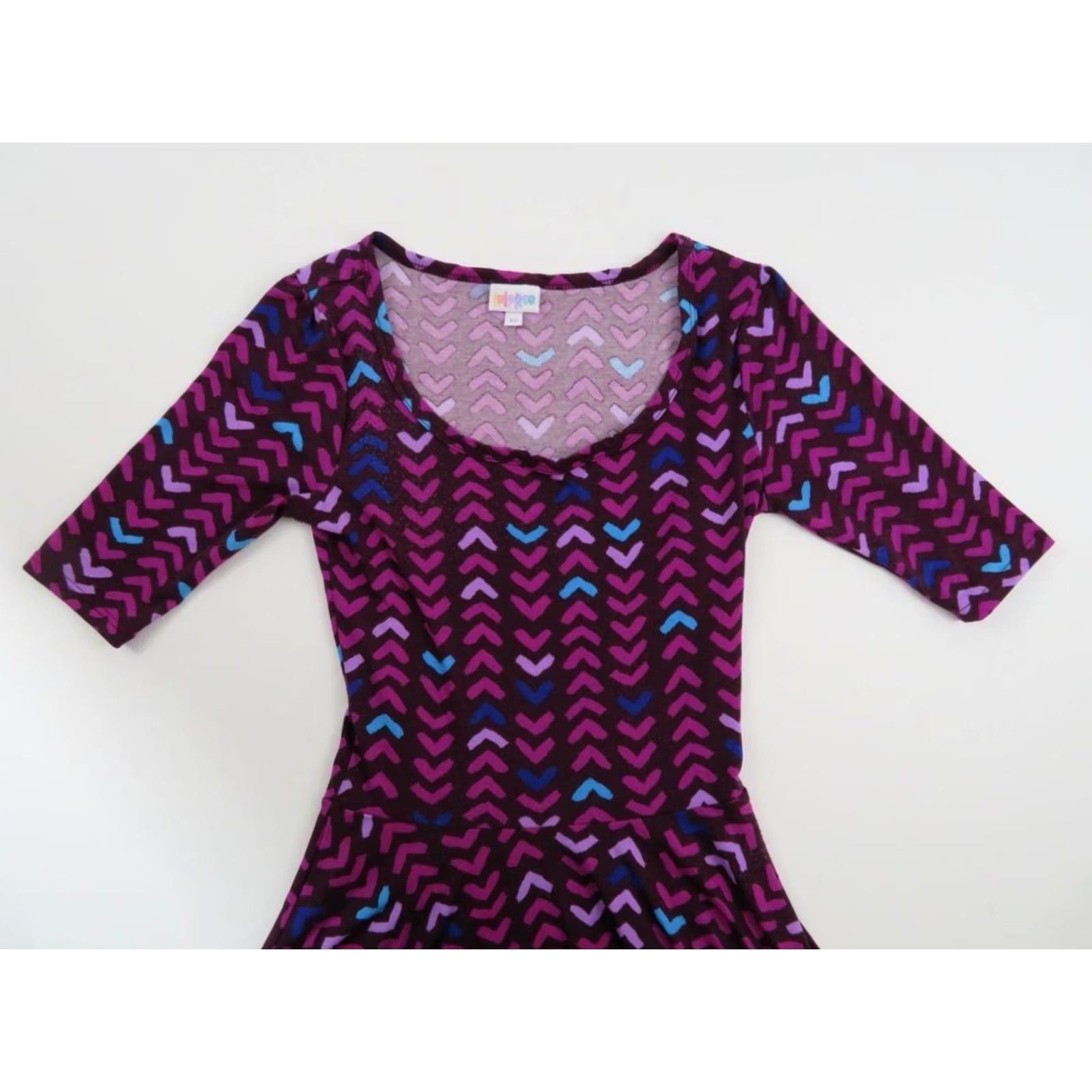 Vintage LuLaRoe Nicole Dress XS Pink Arrows Geometric A-Line Fit & Flare Womens Size XS) Size XS / US 0-2 / IT 36-38 - 2 Thumbnail