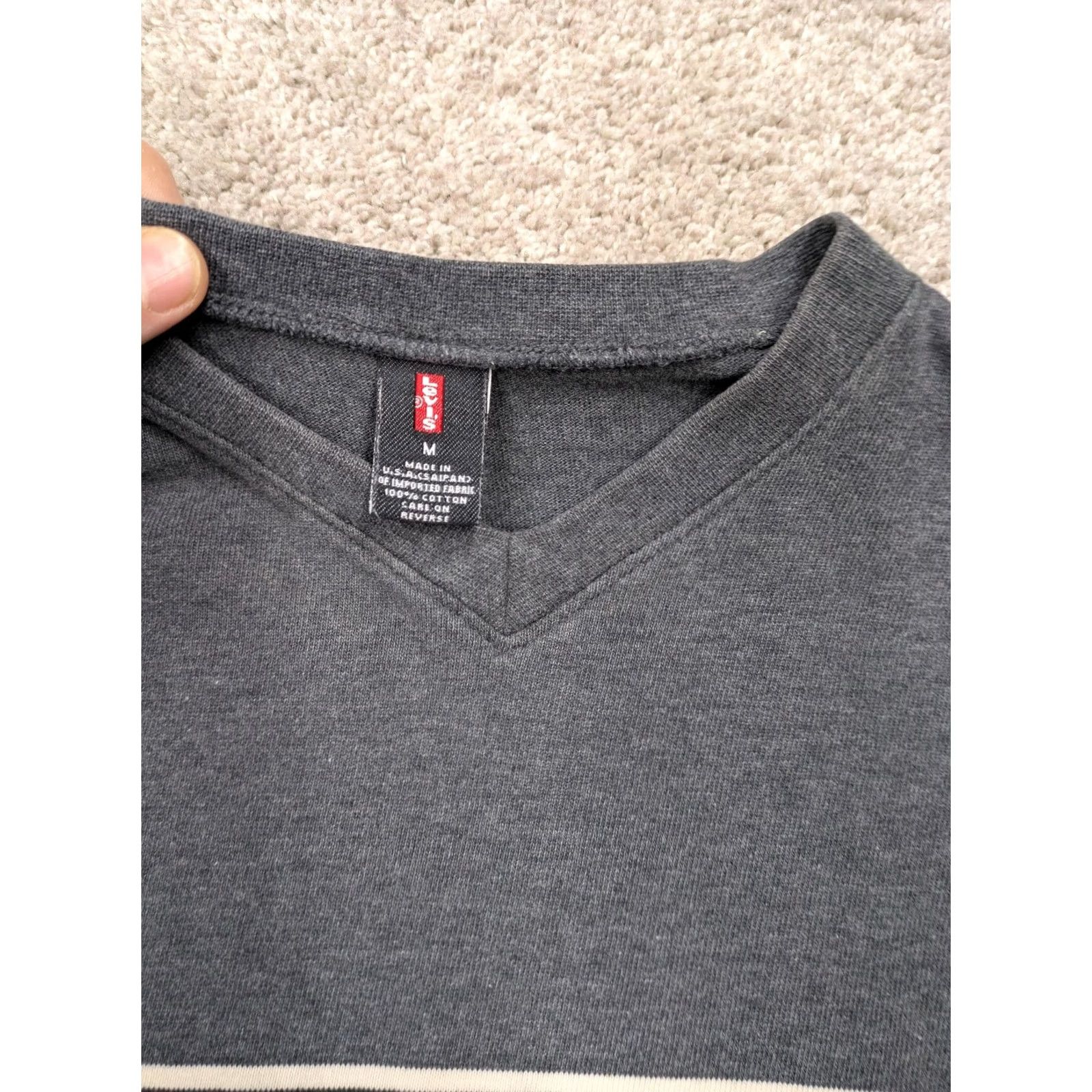 Levi's VINTAGE Levi's Sweater Men Medium V Neck Knit Gray Cotton 90s Y2K USA Size US M / EU 48-50 / 2 - 4 Thumbnail