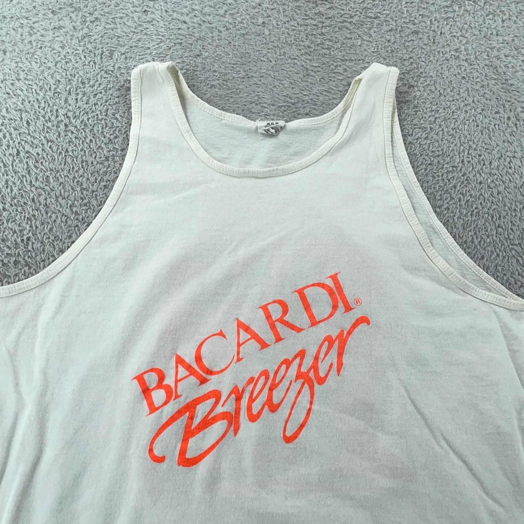 Vintage VINTAGE Belton 90s Bacardi Breezer Promo Tank Top Shirt Mens L White USA Graphic Print Sleeveless Round Neck Breathing Easy Care Cotton 100% Size US L / EU 52-54 / 3 - 2 Thumbnail