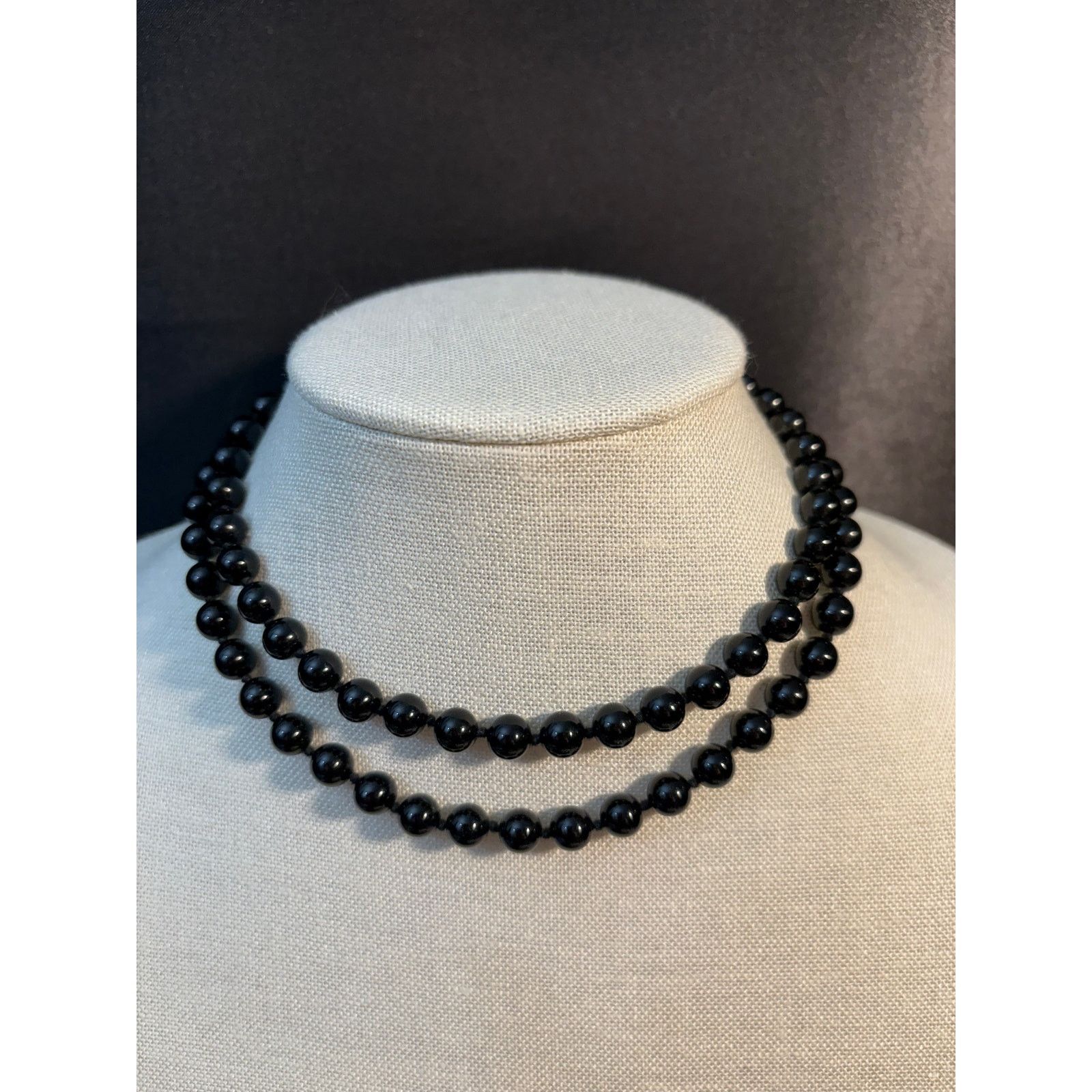 Other Vintage Black Onyx Bead Necklace 30 Inch Single Strand Size ONE SIZE - 1 Thumbnail