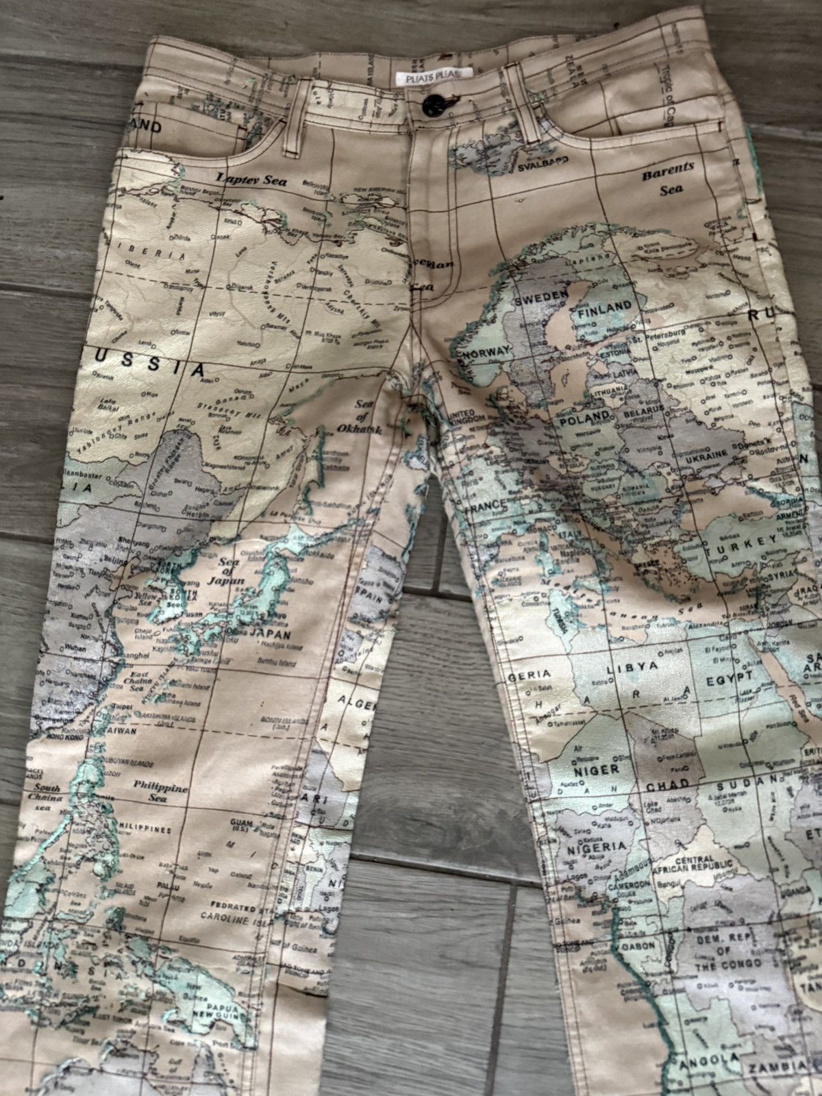 Pleats Please Issey Miyake RARE Issey Miyake Pleats Please Map Pants Size US 32 / EU 48 - 4 Thumbnail