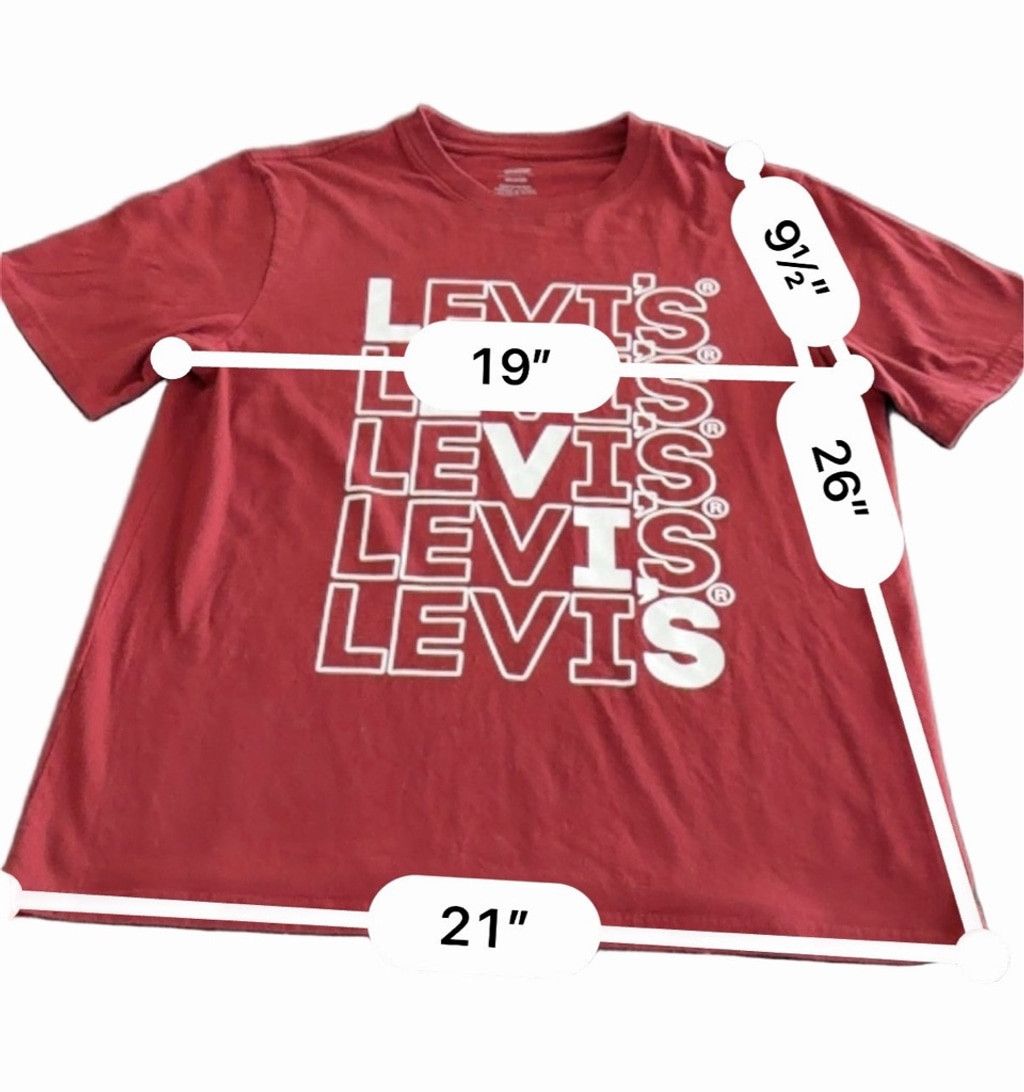 Levi's Levi's® Relaxed Fit Short Sleeve Graphic T-Shirt. Size S Size US S / EU 44-46 / 1 - 3 Thumbnail