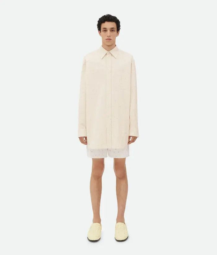Bottega Veneta o1s1rm0326 Textured Criss-Cross Viscose Silk Shorts in Dove Size US 36 / EU 52 - 4 Thumbnail