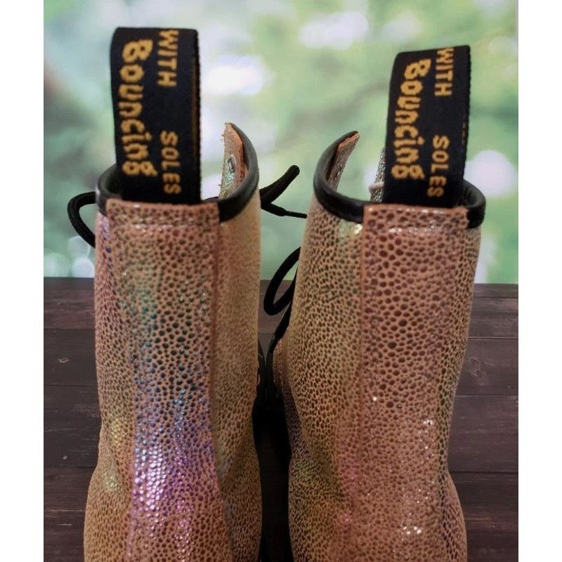Dr. Martens Dr Doc Martens Rainbow Ray Gold Suede Leather 1460 Boots 6 Size US 6 / IT 36 - 5 Thumbnail