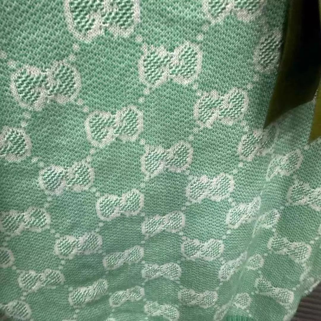 Gucci Gucci Green GG All Over Knit Short Sleeve S new with tags Size S / US 4 / IT 40 - 3 Thumbnail