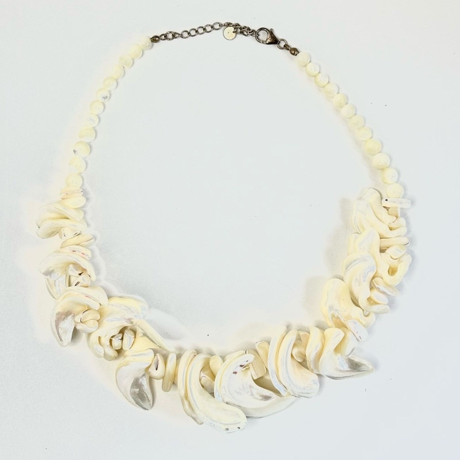 Other Vintage Mother Of Pearl Hand Beaded Necklace & Bracelet Set Size ONE SIZE - 2 Thumbnail