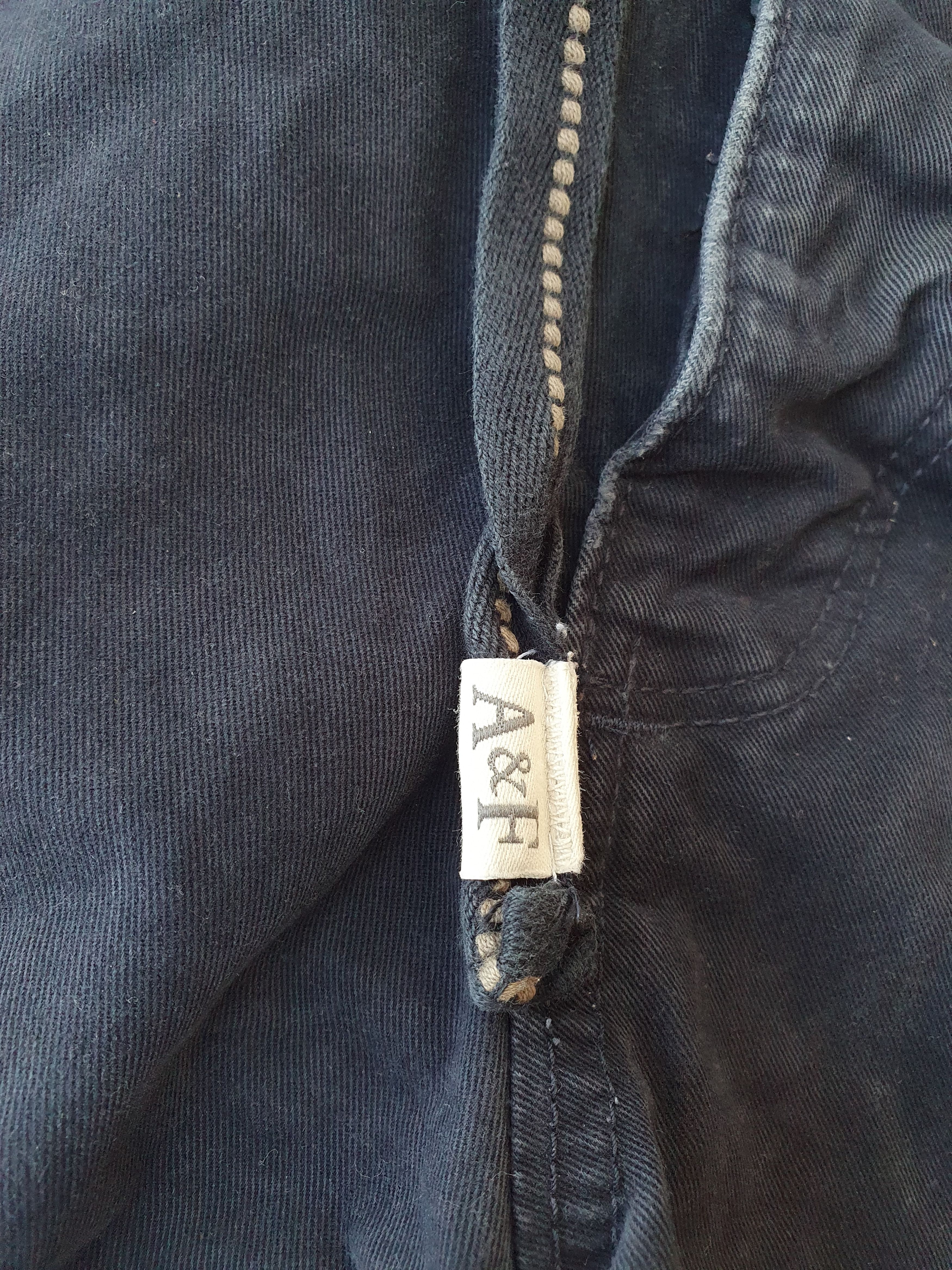 Abercrombie & Fitch Abercrombie & Fitch Heavy Cargo Shorts Size 33 Size US 33 - 8 Thumbnail