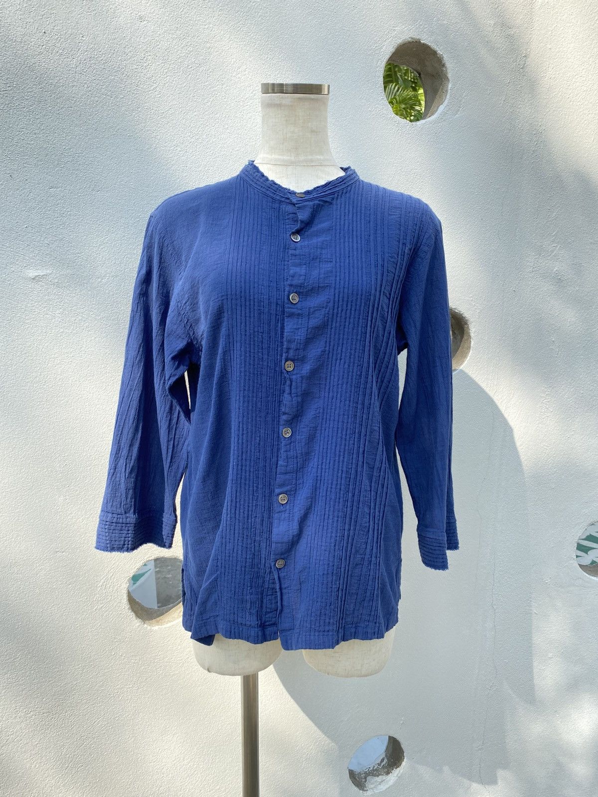 Issey Miyake Plantation Blue Textured Mandarin Collar Shirt. Size M / US 6-8 / IT 42-44 - 9 Thumbnail