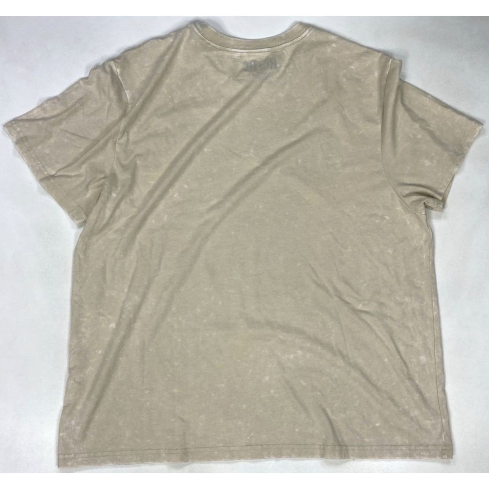 Logo 7 VINTAGE ACDC T-Shirt Logo Graphic XL Men Beige Back In Black Merch Shirt Size US XL / EU 56 / 4 - 3 Thumbnail