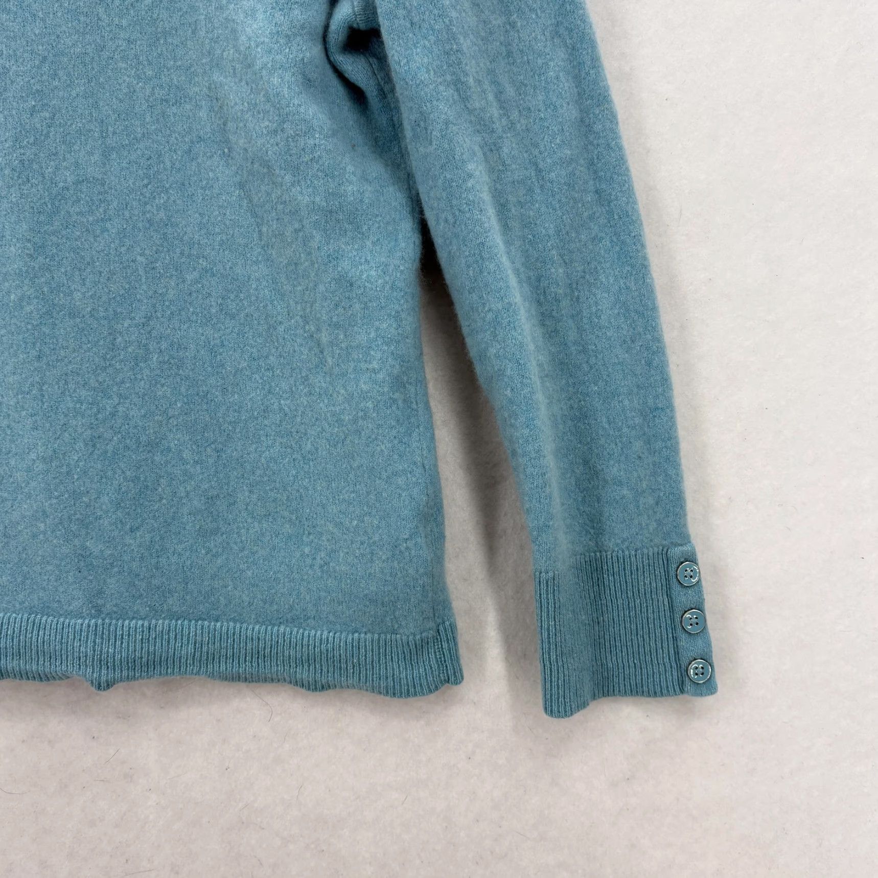 Talbots Talbots Sweater Womens Large Blue 100% Cashmere Crew Neck Pullover Buttons Size L / US 10 / IT 46 - 3 Thumbnail