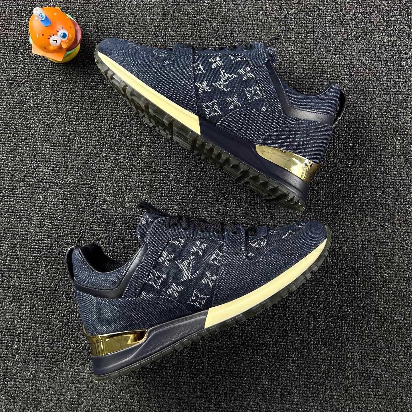 Louis Vuitton LV Denim Monogram Sneakers Women's 35 Size US 4.5 / IT 34.5 - 4 Thumbnail