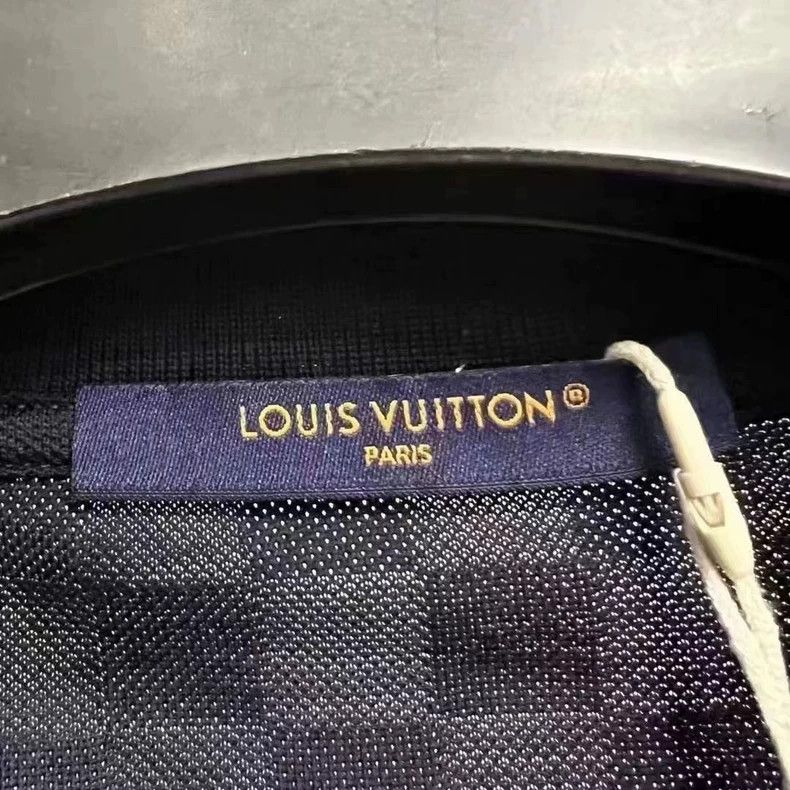 Louis Vuitton LOUIS VUITTON Black checkerboard embroidered logo knit shor Size US L / EU 52-54 / 3 - 2 Thumbnail