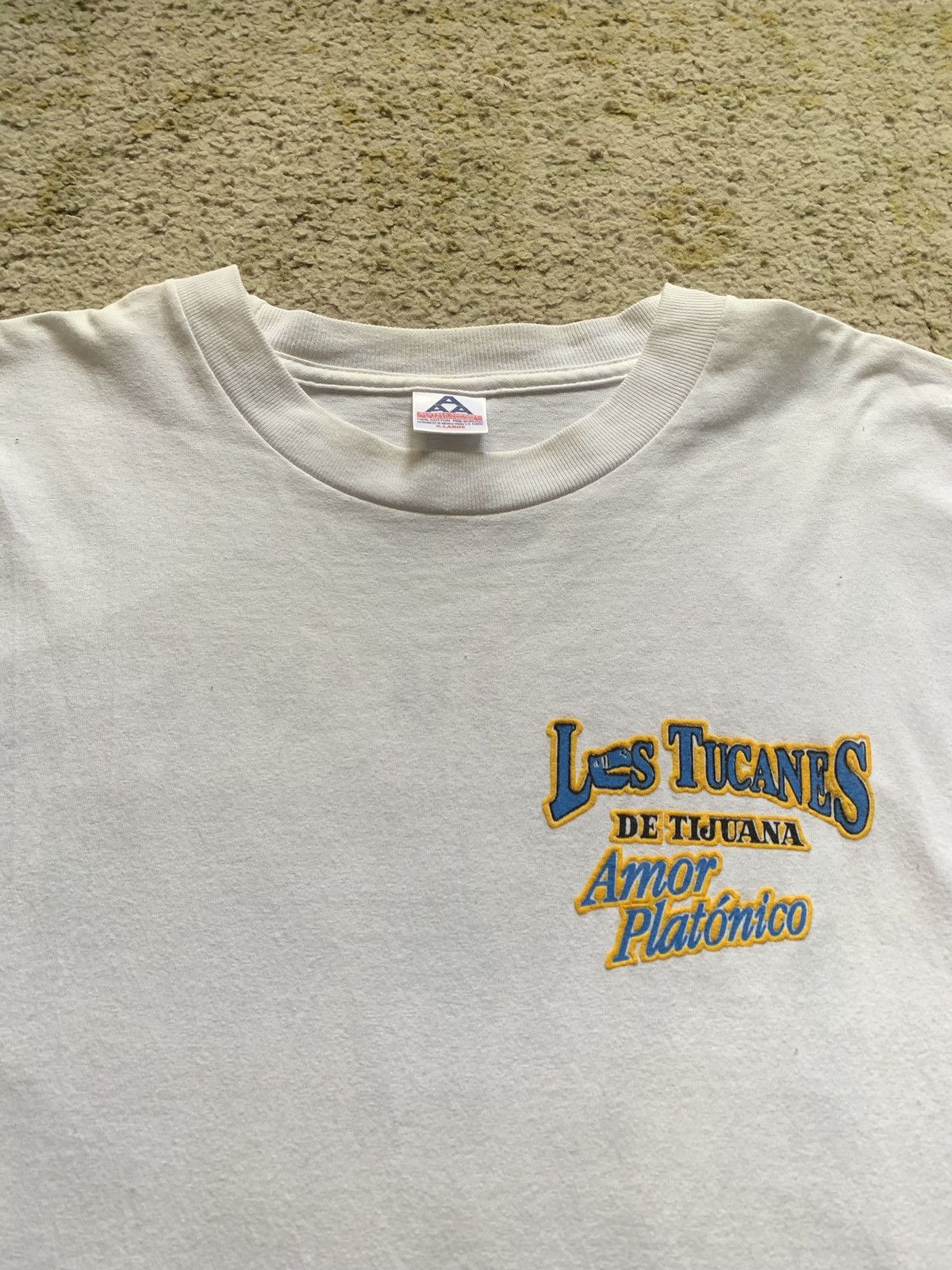 Band Tees Vintage 1998 Los Tucanes de Tijuana Amor Platónico Shirt Size US XL / EU 56 / 4 - 4 Thumbnail