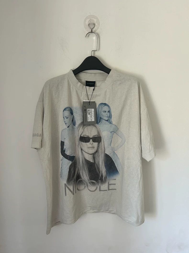 Balenciaga Balenciaga Brand Ambassador White Portrait Pleated Short S Size US M / EU 48-50 / 2 - 1 Thumbnail
