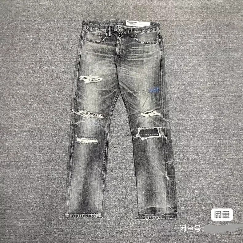Neighborhood Neighborhood size M Washed Destroyed King of the Cows Size US 27 - 1 Thumbnail
