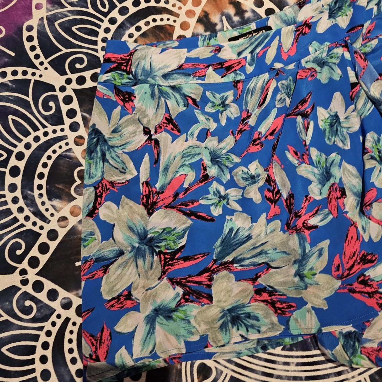 Designer Nanette Lepore Women's Pink and Blue Skirt Size 27" / US 4 / IT 40 - 3 Thumbnail
