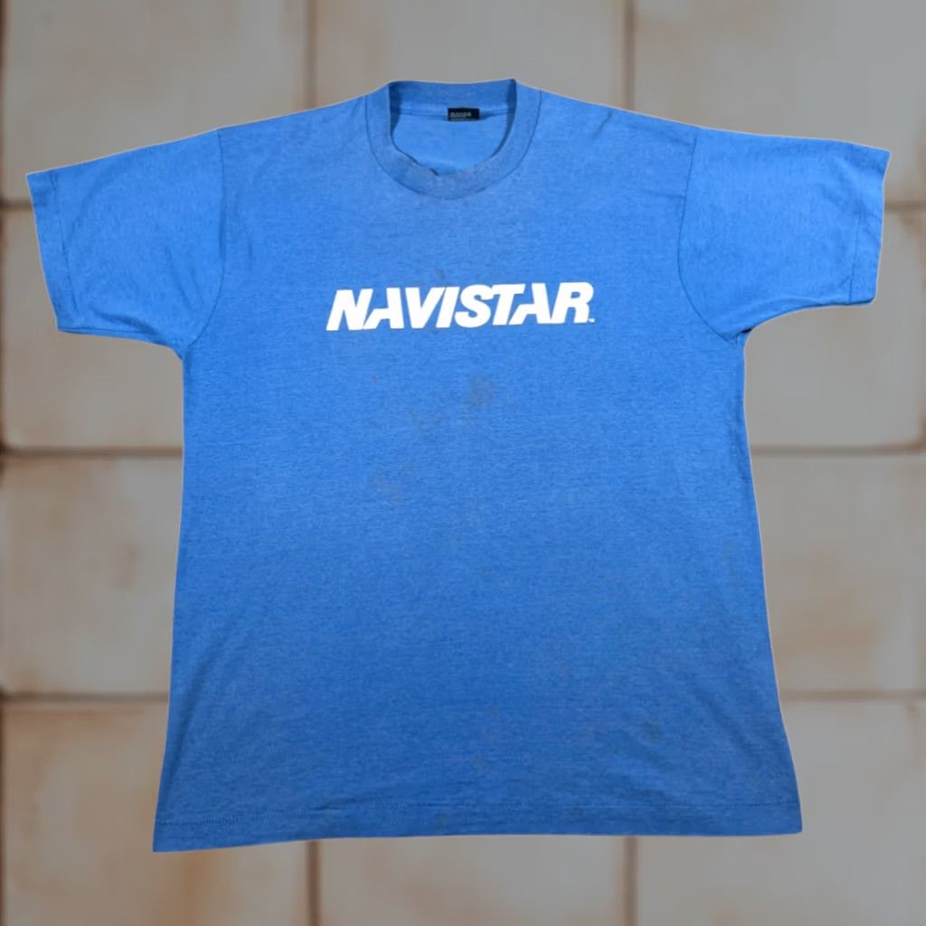Vintage VINTAGE Screen Stars Navistar Shirt Adult LARGE Blue Truck Workwear USA 80s Shirt Mens XL Blues, Navistar, 80s, USA Size US L / EU 52-54 / 3 - 1 Thumbnail