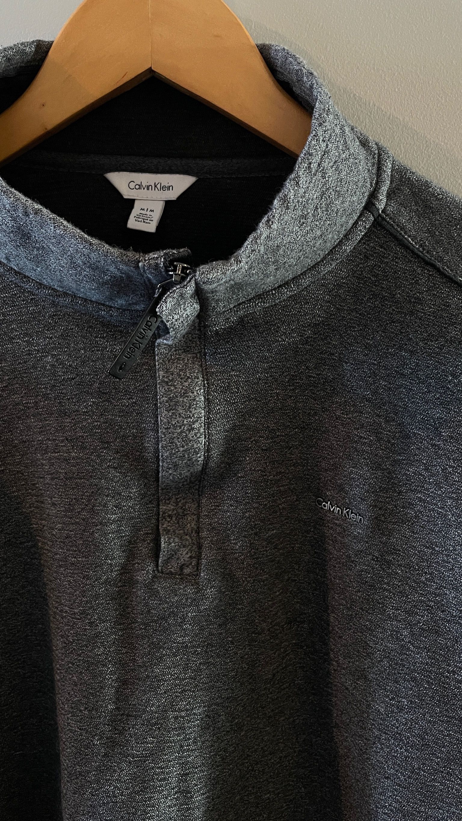 Calvin Klein GREY QUARTER ZIP JUMPER CALVIN KLEIN (M) Size US M / EU 48-50 / 2 - 2 Thumbnail