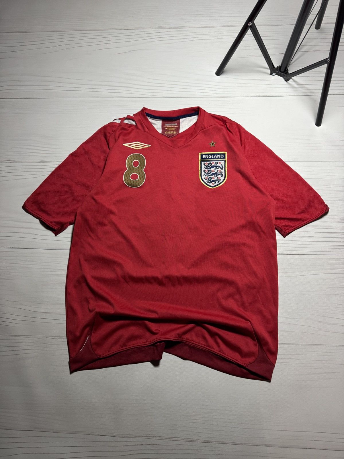 Umbro Vintage Umbro England 2006 away #8 Lampard soccer jersey Size US M / EU 48-50 / 2 - 2 Thumbnail