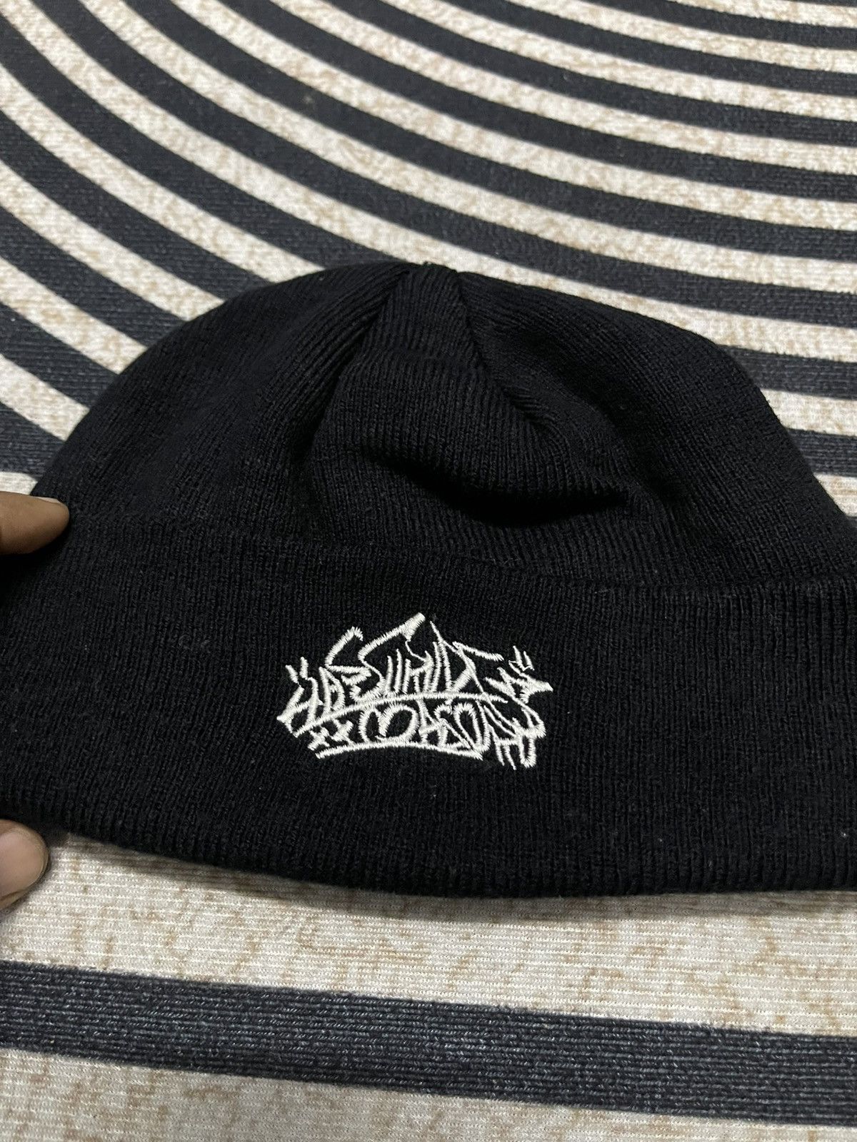 Japanese Brand 2000s JNCO Y2K STYLE BEANIE HAT EMBROIDERED LOGO Size ONE SIZE - 3 Thumbnail