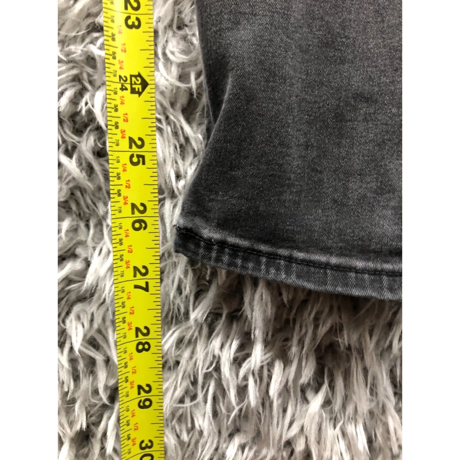 Lee Lee Riders Modern Skinny Jeans Womens Size 8 Mid Rise Black Denim 5-Pocket Style Zipper Button Belt Loops Casual Jeans Mens Womens Girls? Size 30" / US 8 / IT 44 - 3 Thumbnail