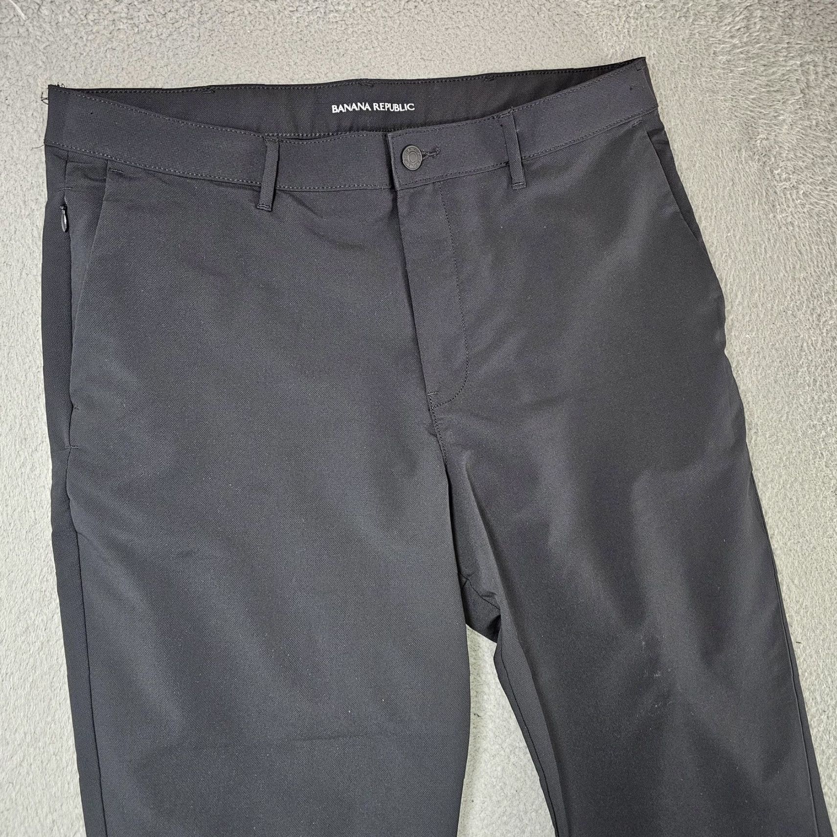 Banana Republic Banana Republic Dress Pants Mens Tailored 36x26 Black Flat Front Straight Fit Size US 36 / EU 52 - 2 Thumbnail