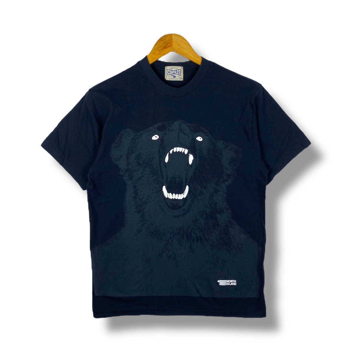 Other Vintage 80's Compass HIGUMA BEAR HOKKAIDO Graphic Tee Shirt Size US L / EU 52-54 / 3 - 1 Thumbnail