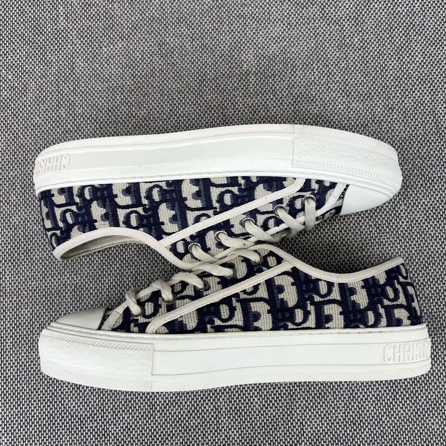 Dior DIOR WalknDior Oblique Print Sneakers Women 38.5 Size US 7.5 / IT 37.5 - 3 Thumbnail
