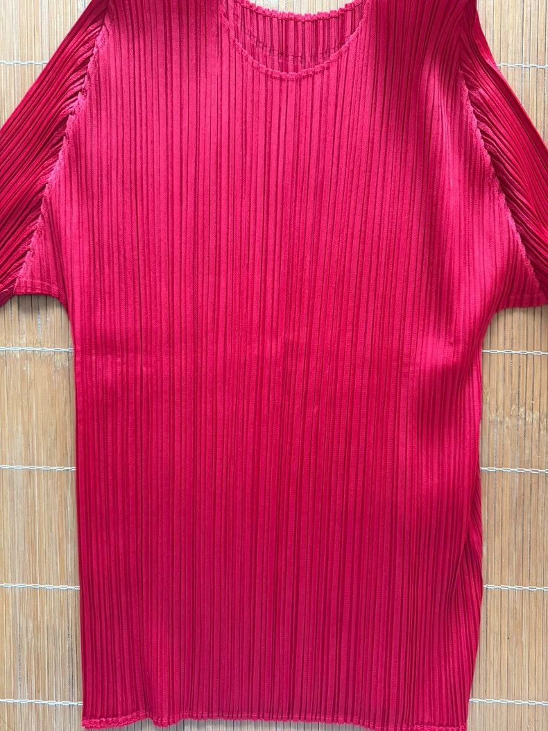 Issey Miyake size:3 Red pleated short-sleeved shirt