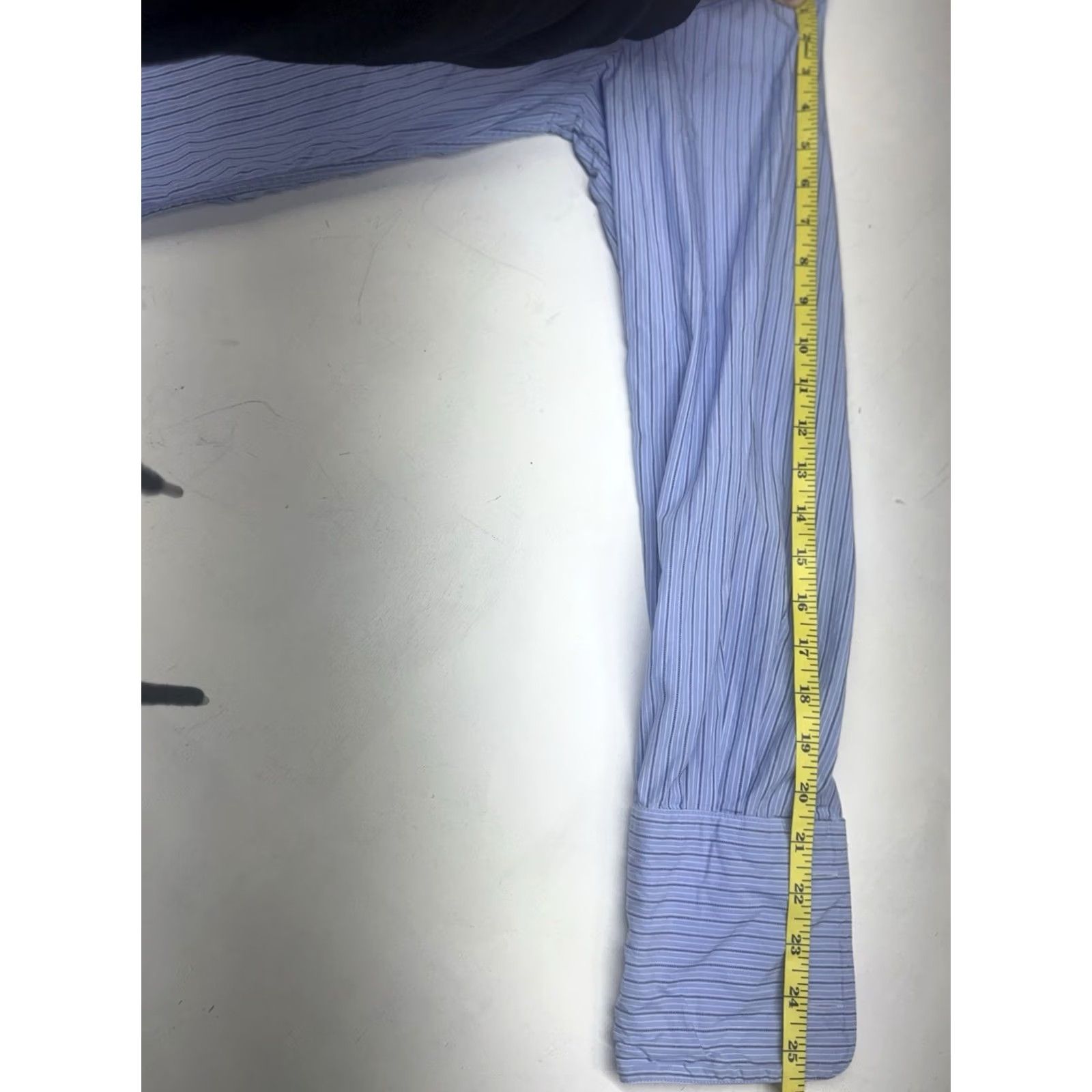 Armani VINTAGE Armani Collezioni Italy Mens Dress Shirt Blue Stripe 15.5/39 French Cuff Regular Fit 100% Cotton EUC Mens Size 42R - 7 Thumbnail