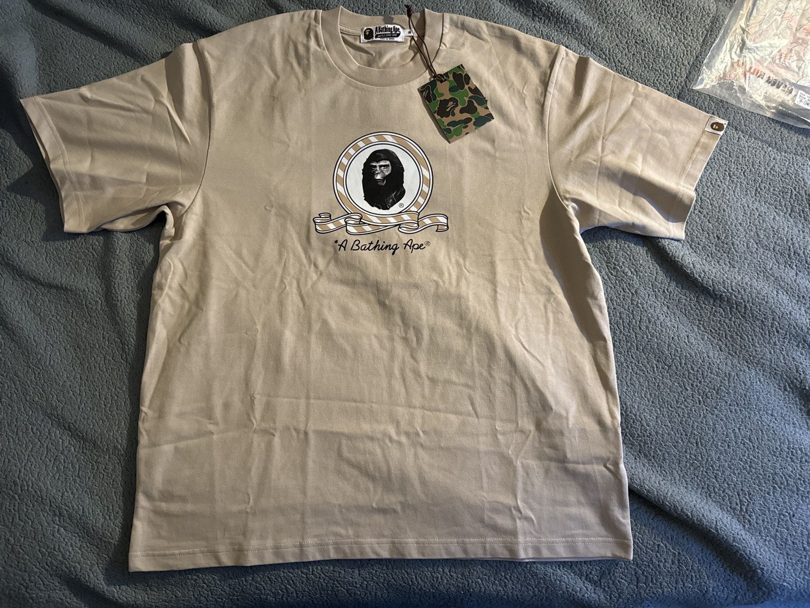 BAPE GRAPHIC RELAXED FIT TEE