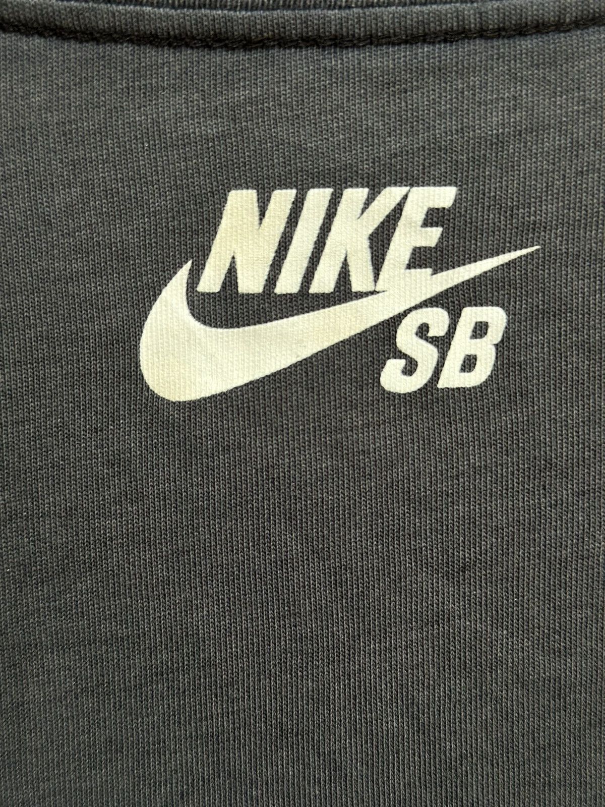 Nike × Vintage Thrashed Nike Skate Boarding Sun Faded Tee Size US M / EU 48-50 / 2 - 8 Thumbnail