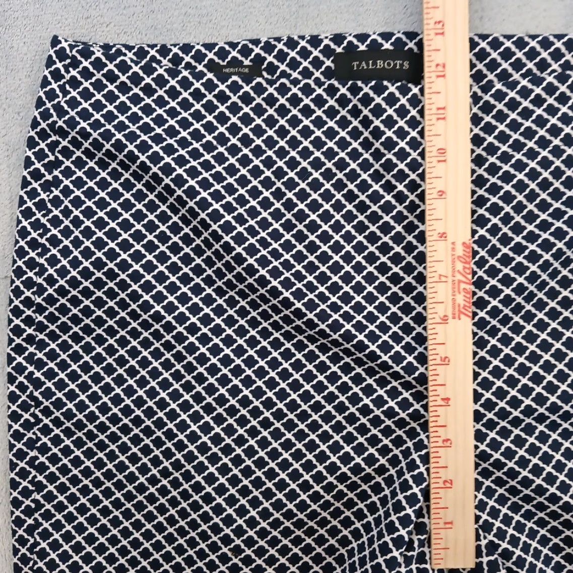 Talbots **Talbots Women's Size 14 Cropped Black Geometric Pants** User: **Talbots Women's Size 14 Black Geometric Cropped Pants** Size 36" / US 14 / IT 50 - 4 Thumbnail