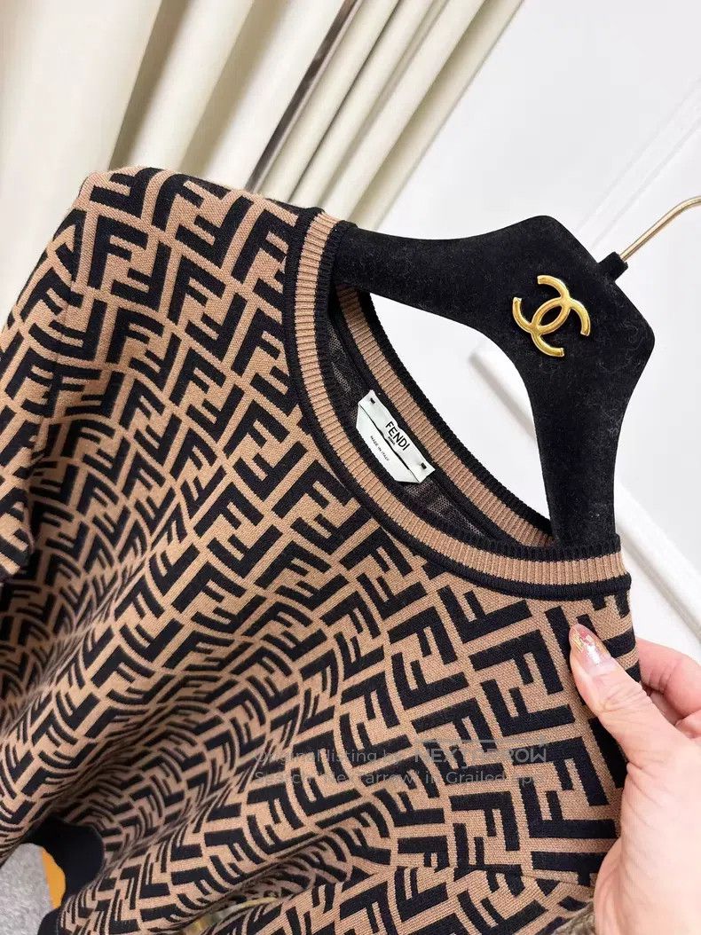 Fendi Fendi Brown knitted sweater with FF monogram logo Size S / US 4 / IT 40 - 2 Thumbnail
