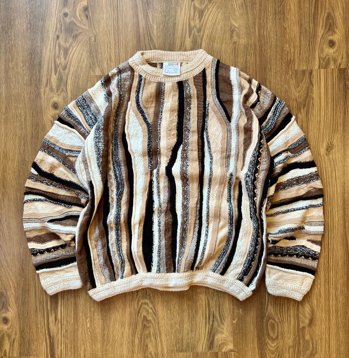 Rare Coogi 3D Knit / Sweater (White/Black/Brown)