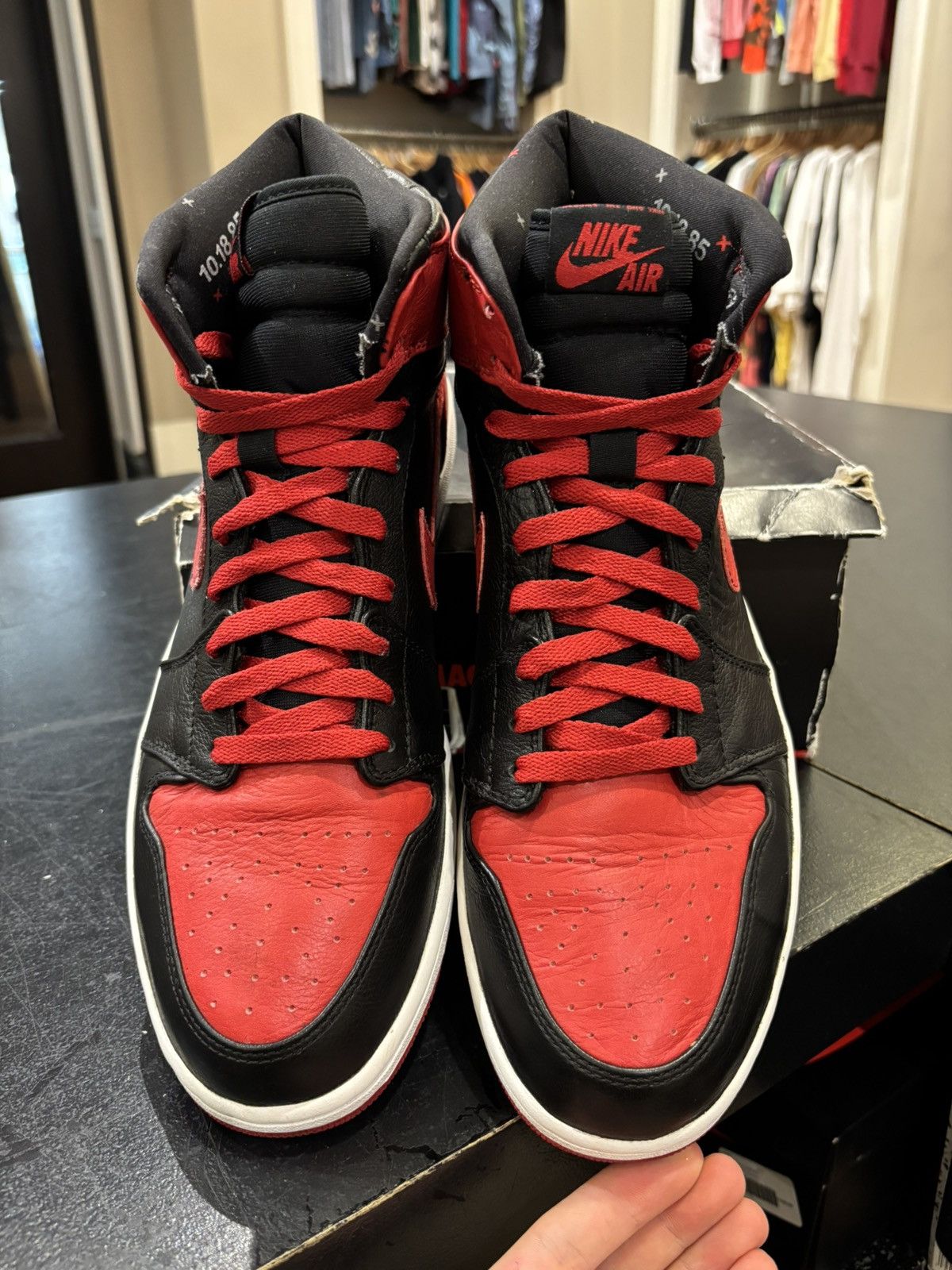 Jordan Brand Jordan 1 retro high 2010 ‘Banned’ Size US 12 / EU 45 - 3 Thumbnail