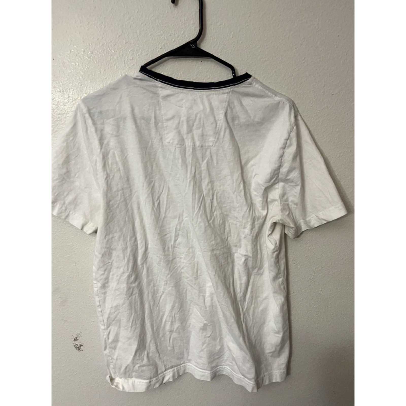 Nautica Nautica Men's Performance Stretch T-Shirt White Solid Crew Neck Size Medium with Pocket Size US M / EU 48-50 / 2 - 4 Thumbnail