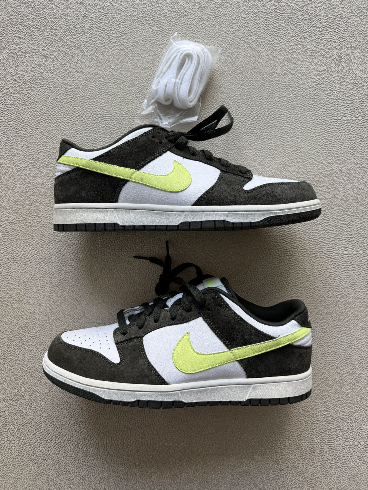 Nike Nike Dunk Low ‘Black White Volt’ Size US 10.5 / EU 43-44 - 4 Thumbnail
