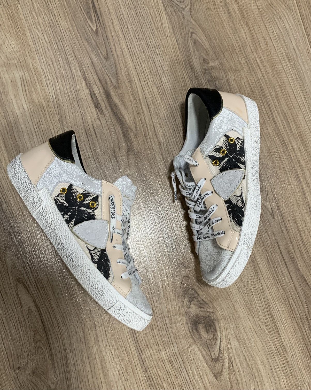 Philippe Model Philippe Model Low Top Sneakers Flowers Print Size US 7 / IT 37 - 2 Thumbnail