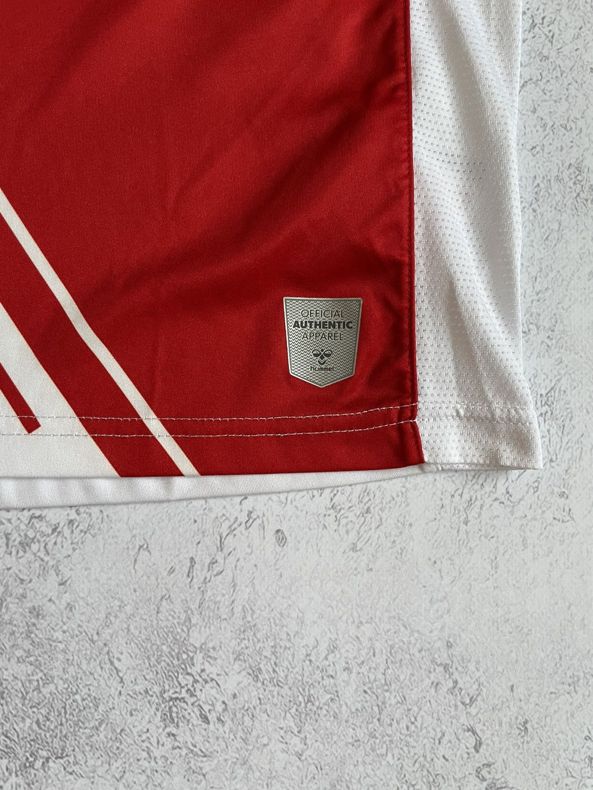 Hummel Hummel FC Köln 2010s Soccer Jersey Tee Size S #19 Size US S / EU 44-46 / 1 - 4 Thumbnail